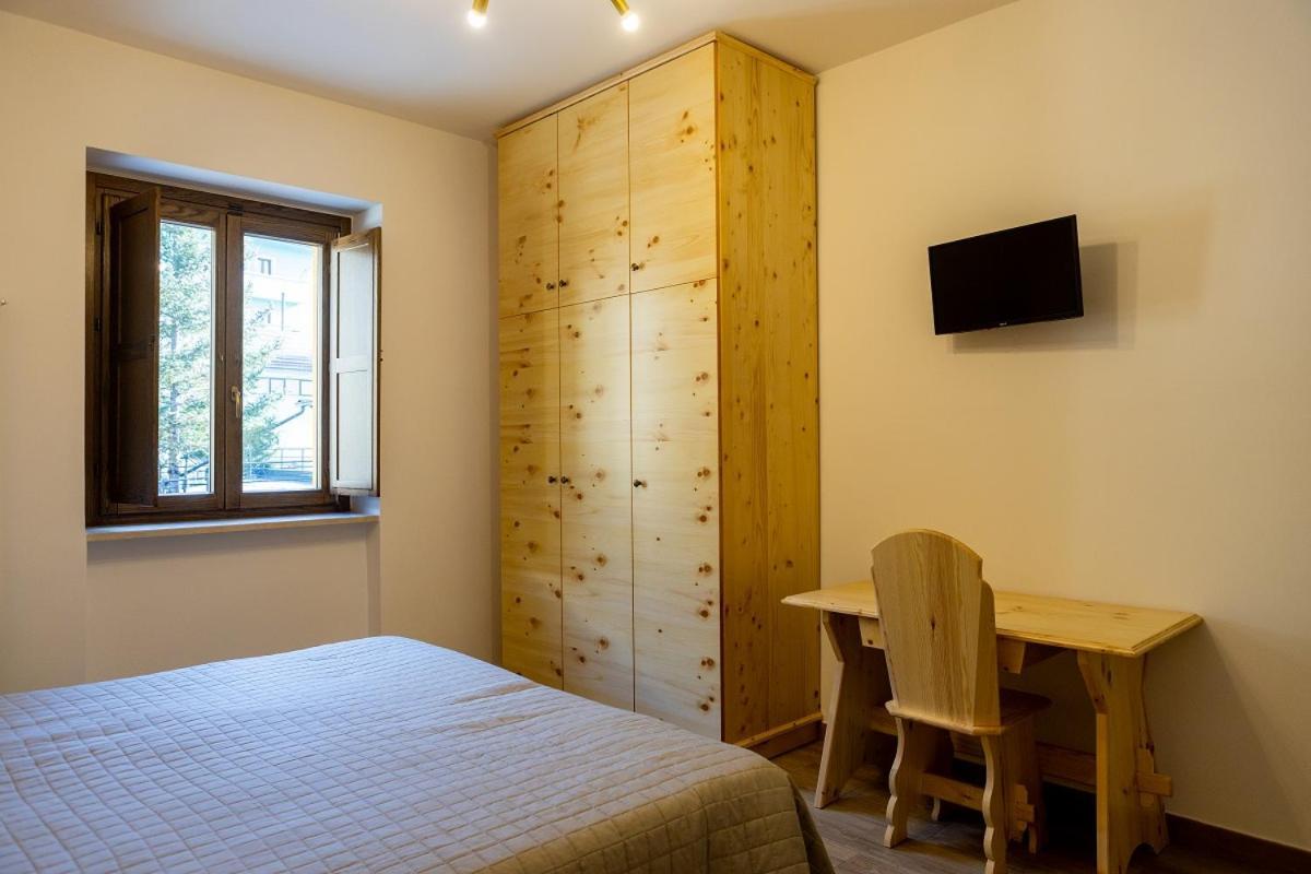 La Villetta Food & Drink Rooms For Rent - No Reception - LʼAquila Exterior foto